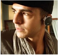 MOTOROKR-S305-WIRELESS-STEREO-HEADPHONES