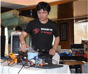 CPU-Z-OC-Record-in-Mumbai