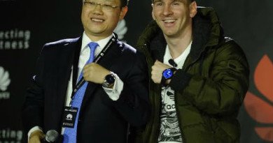 Lionel-Messi-Joins-Huawei