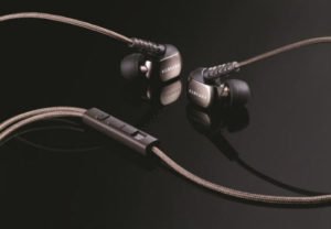 Creative-Aurvana-In-Ear3-Plus-earphones