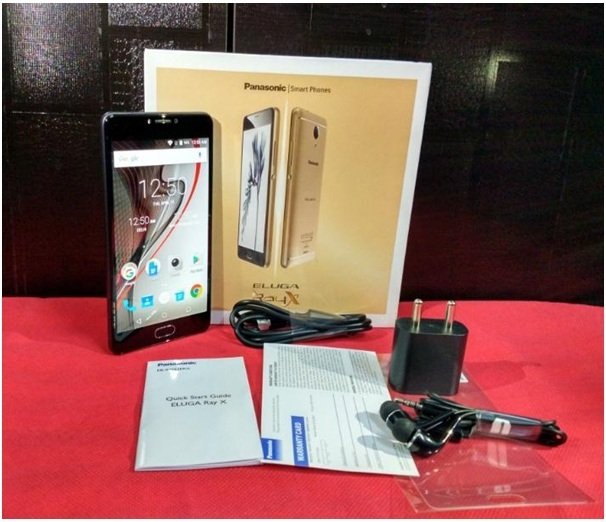 Panasonic-Eluga-X-In-the-box