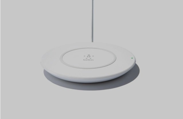 Belkin-Wireless-Charging-Pad-for-iPHONE