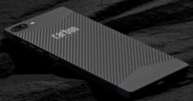 carbon-fiber-smartphone