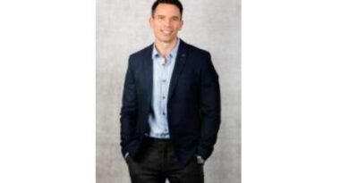 Remote-Chief-Revenue-Officer-Christopher-McNamara